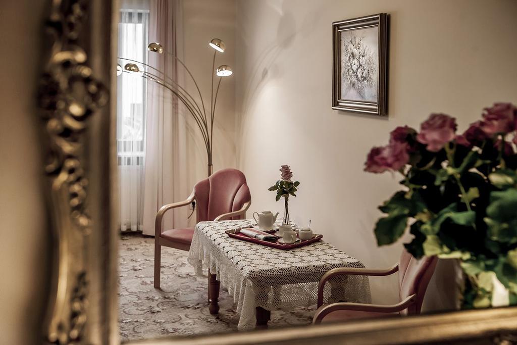 مبيت وإفطار سفارجاونج Palazzo Adler المظهر الخارجي الصورة